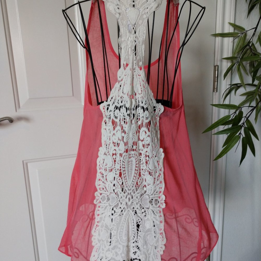 Beautiful & Sheer Flowing Tank Top - Picture 5 of 5